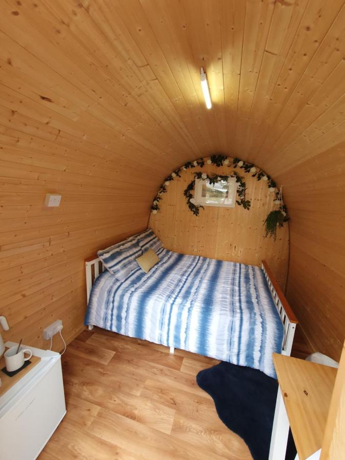 Gower Pods Hotell Penclawdd Exteriör bild